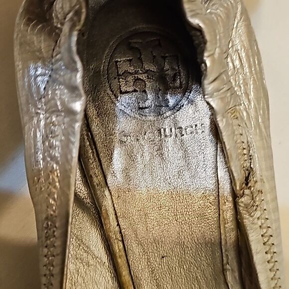 Tory Burch Silver Ballet Flats size 7 - Picture 5 of 9
